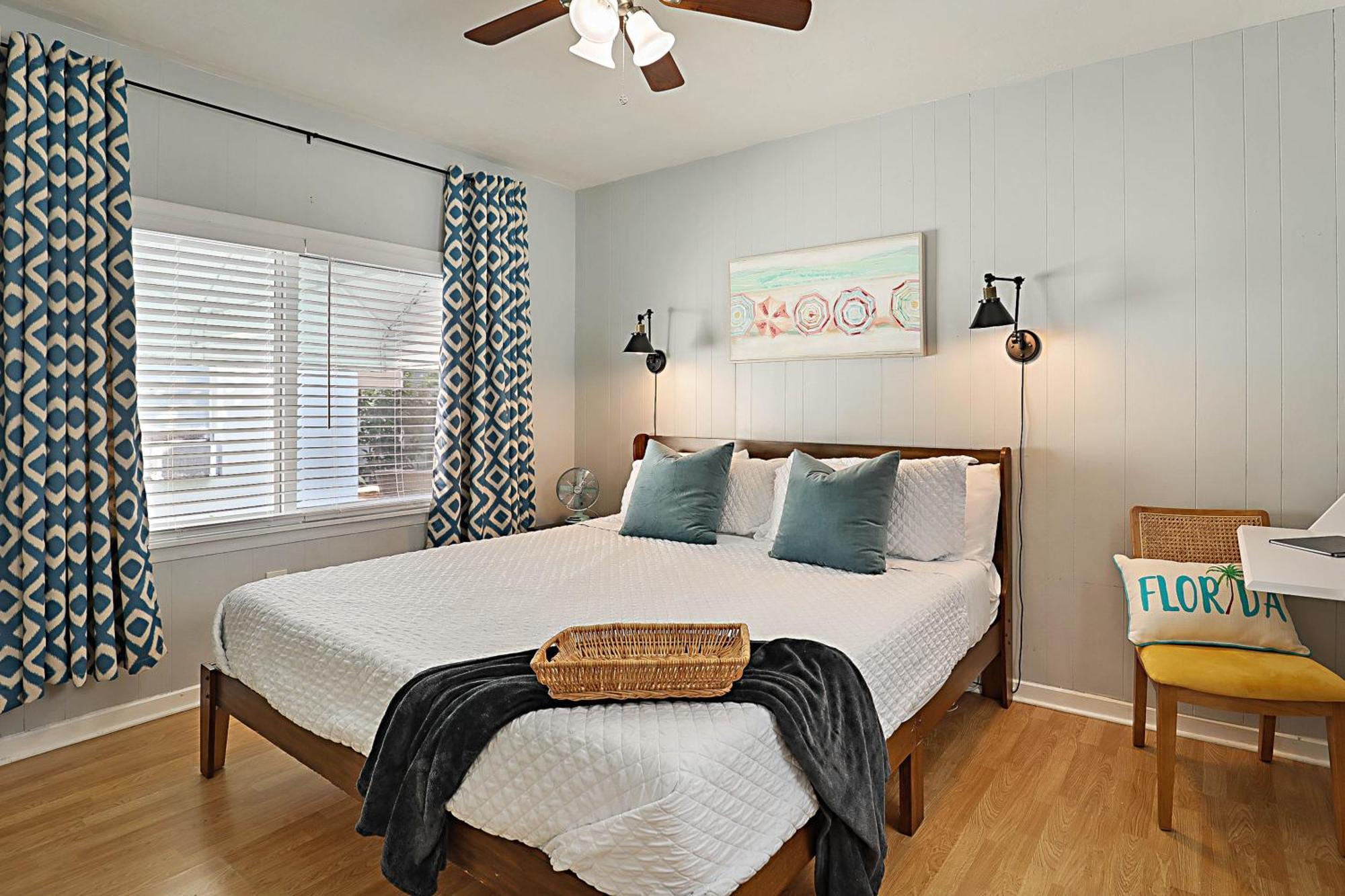 Steps To Beach & Downtown! Cozy Beach Bungalow #1 레이크워쓰 외부 사진