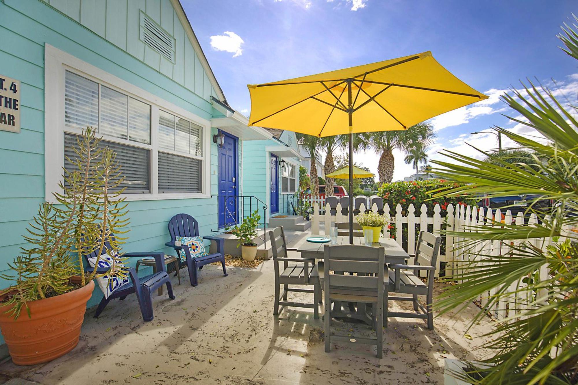 Steps To Beach & Downtown! Cozy Beach Bungalow #1 레이크워쓰 외부 사진